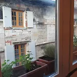 Bed and Breakfast La Porte Bleue 3*