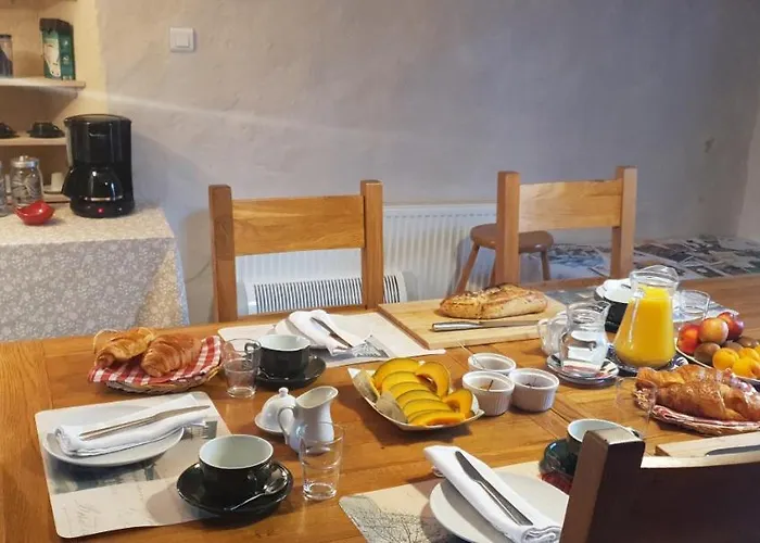 Panzió La Porte Bleue