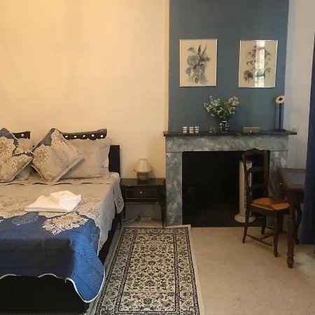 La Porte Bleue סן-אנטונין