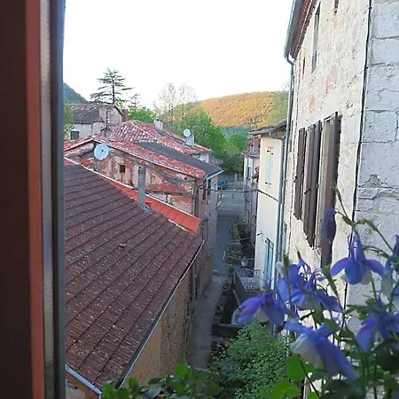 Bed and breakfast La Porte Bleue Saint-Antonin