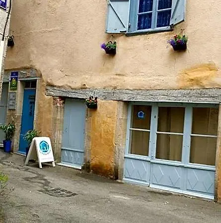 La Porte Bleue Saint-Antonin
