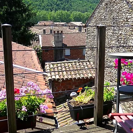 La Porte Bleue 3* Saint-Antonin