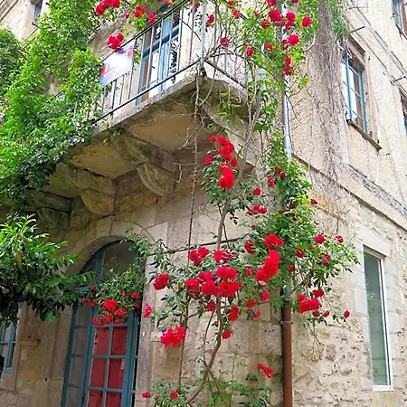 La Porte Bleue Saint-Antonin
