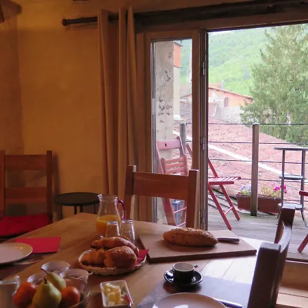 La Porte Bleue סן-אנטונין