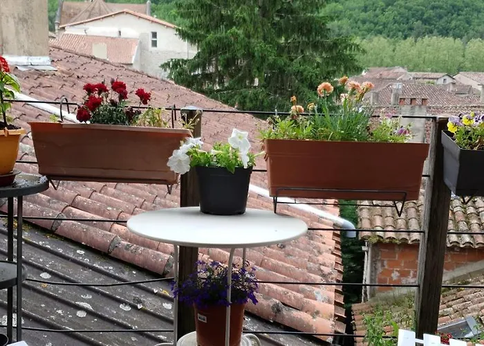 La Porte Bleue Bed & Breakfast