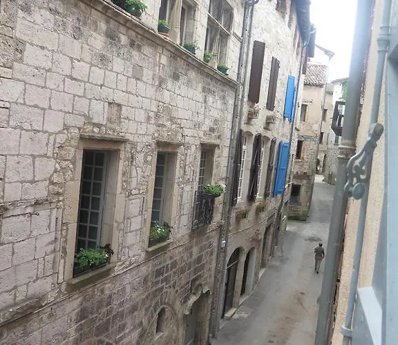 La Porte Bleue Bed & Breakfast