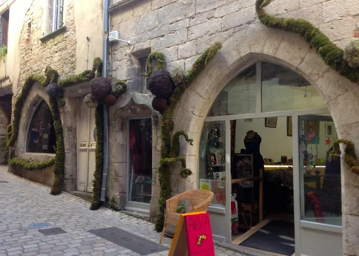 La Porte Bleue Bed & Breakfast