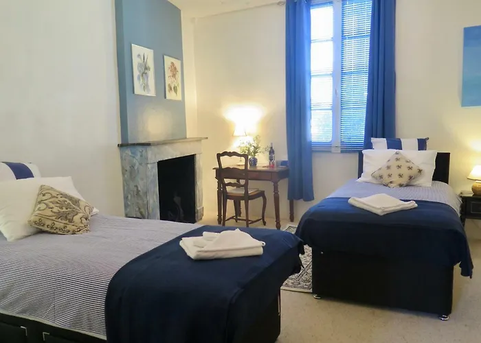 Bed & Breakfast La Porte Bleue Saint-Antonin